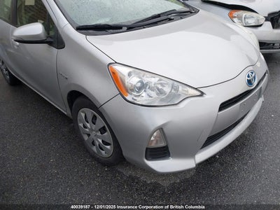 JTDKDTB32C1510547 TOYOTA PRIUS C Photo 1