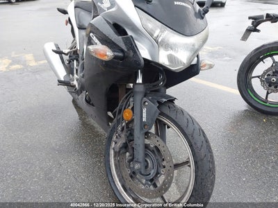 MLHMC4125C5300220 HONDA CBR250 Photo 1