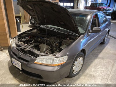 1HGCG5545XA803717 HONDA ACCORD Photo 1