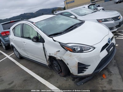 JTDKDTB3XJ1603314 TOYOTA PRIUS C Photo 1