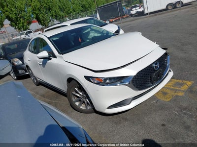 MAZDA 3 2022. Lot# 40067358. VIN 3MZBPAB7XNM305480. Photo 1