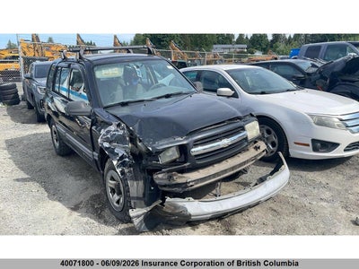 CHEVROLET TRACKER 2000. Lot# 40071800. VIN 2CNBJ13C6Y6953828. Photo 1