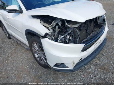 TOYOTA HIGHLANDER 2015. Lot# 40069294. VIN 5TDJKRFH0FS218168. Photo 1