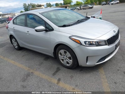 KIA FORTE 2018. Lot# 40072822. VIN 3KPFK4A79JE252295. Photo 1