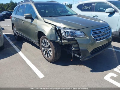 SUBARU OUTBACK 2015. Lot# 40073386. VIN 4S4BSCLC9F3217172. Photo 1