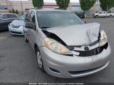 TOYOTA SIENNA 2006. Lot# 40073558. VIN 5TDZA23C66S458119. Photo 1