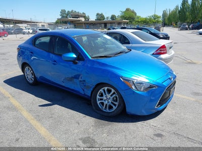 TOYOTA YARIS 2016. Lot# 40074255. VIN 3MYDLBYV1GY116734. Photo 1