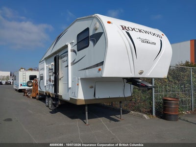 2011 FOREST RIVER Rockwood