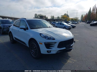 2016 PORSCHE MACAN