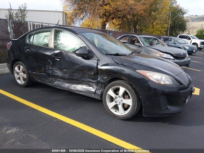 2013 MAZDA 3