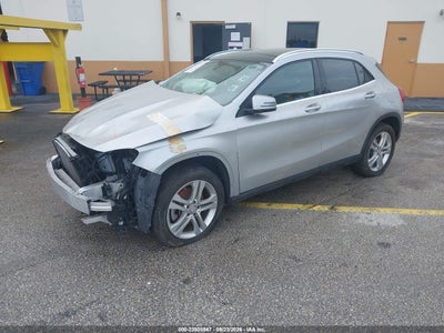 MERCEDES-BENZ GLA 250