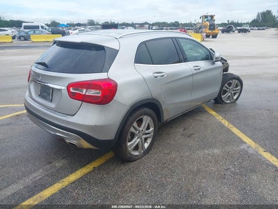 MERCEDES-BENZ GLA 250