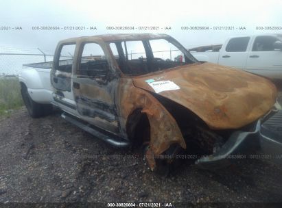 GMC 3500 2003. Lot# 30826604. VIN 1GTJK33143F111883. Photo 1