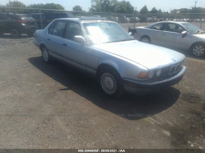 待售二手bmw 735和废弃车辆线上拍卖 Iaa