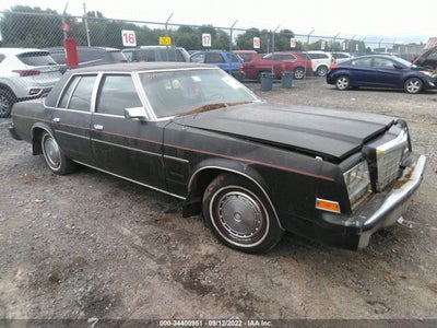 CHRYSLER NEWPORT 1979. Lot# 34400951. VIN TH42K9r182765. Photo 1