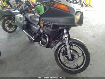Honda GL650 1983. Lot# 34464037. VIN JH2RC1014DM002207. Photo 1