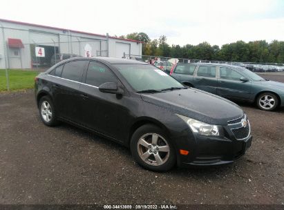 2022 chevrolet cruze black