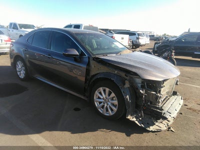 2018 TOYOTA CAMRY VIN: 4T1B11HK6JU044186
