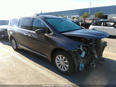 2017 CHRYSLER PACIFICA VIN: 2C4RC1BG4HR532674
