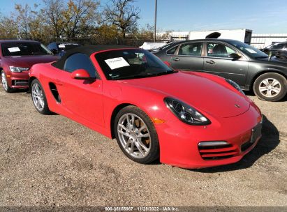 2013 Porsche Boxster red vin: WP0CA2A80DS112723