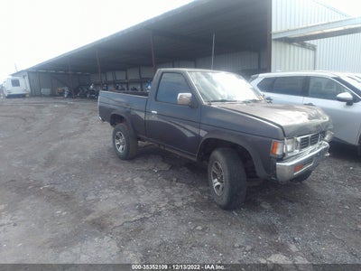 NISSAN TRUCKS 4WD 1997. Lot# 35352109. VIN 1N6SD11Y2VC345377. Photo 1