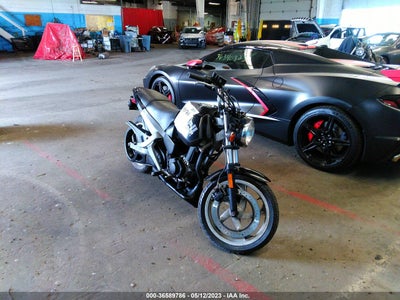 BUELL BLAST 2001. Lot# 36589786. VIN 4MZKP13C213501225. Photo 1