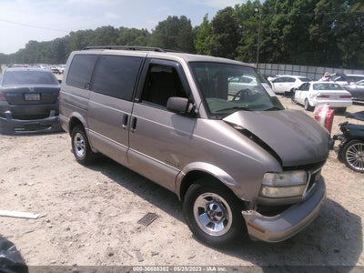 GMC SAFARI PASSENGER 2001. Lot# 36685382. VIN 1GKDM19W61B516456. Photo 1