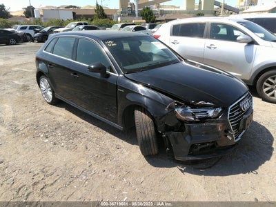 AUDI A3 SPORTBACK E-TRON 2017. Lot# 36719561. VIN WAUTPBFF8HA044945. Photo 1