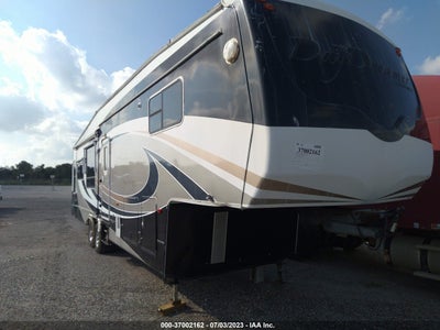 CEDAR CREEK  2006. Lot# 37002162. VIN 4X4FCRN256P196057. Photo 1