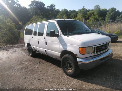 FORD ECONOLINE WAGON 2004. Lot# 37004106. VIN 1FBNE31L24HA78258. Photo 1