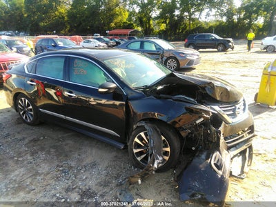 Online Car Auctions: Salvage, Repairable & Used | IAA-Insurance Auto ...