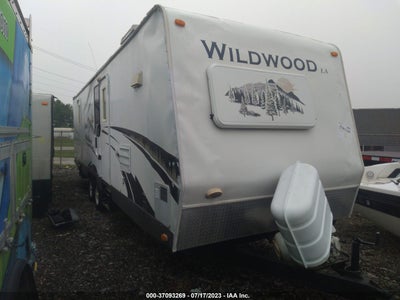 FORE WILDWOOD 2007. Lot# 37093269. VIN 4X4TWBE2X7U001803. Photo 1