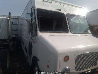 FREIGHTLINER CHASSIS 2010. Lot# 37106855. VIN 4UZAAPDU4ACAS1570. Photo 1
