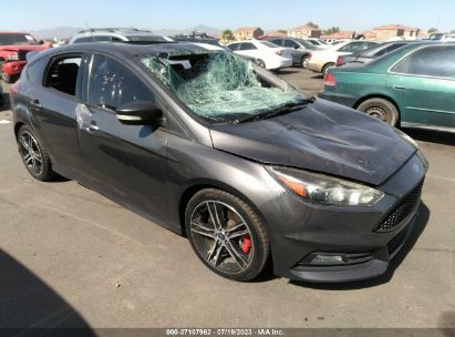 1FADP3L91GL262746 2016 FORD FOCUS, photo no. 1