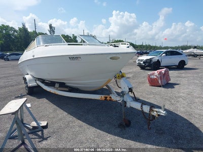 CHRIS CRAFT 23 FT 1990. Lot# 37148106. VIN CCVGF14K990      . Photo 1