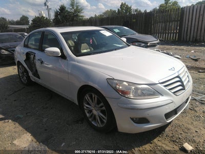 VIN: KMHGC4DE3BU120904 | HYUNDAI GENESIS 2011 car history - Stat.vin