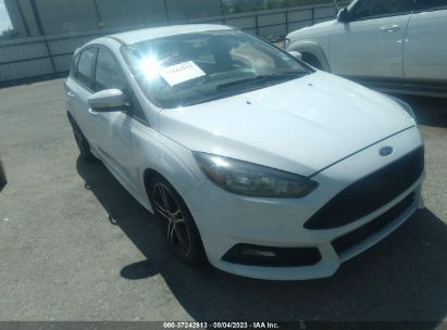 1FADP3L98GL398596 2016 FORD FOCUS, photo no. 1