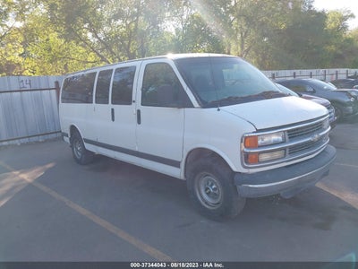 CHEVROLET EXPRESS VAN 2001. Lot# 37344043. VIN 1GAHG39G811165380. Photo 1