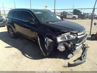 2018 TOYOTA HIGHLANDER XLE VIN: 5TDJZRFH8JS847939