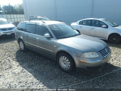 VOLKSWAGEN PASSAT WAGON 2004. Lot# 37522226. VIN WVWND63B94E023571. Photo 1