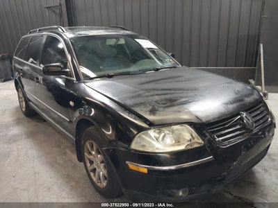 VOLKSWAGEN PASSAT WAGON 2004. Lot# 37522950. VIN WVWVD63B94E010903. Photo 1