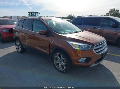 1FMCU9J95HUB80806 2017 FORD ESCAPE, photo no. 1