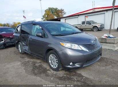 5TDYZ3DCXHS819606 2017 TOYOTA SIENNA, photo no. 1