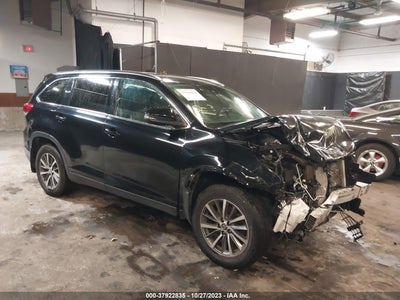 2019 TOYOTA HIGHLANDER VIN: 5TDJZRFH6KS615471