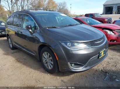 CHRYSLER-PACIFICA-2C4RC1BG4HR720546