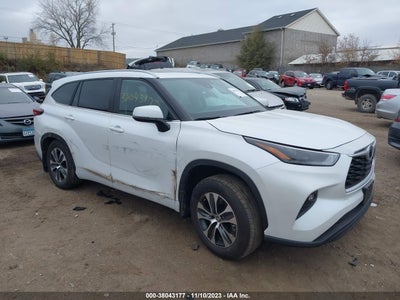 2023 TOYOTA HIGHLANDER XLE VIN: 5TDKDRBH6PS026338
