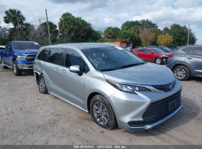 5TDKRKEC7MS046845 2021 TOYOTA SIENNA, photo no. 1