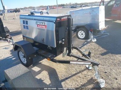 LINCOLN ELECTRIC WELDER 2023. Lot# 38216559. VIN U0230400936      . Photo 1