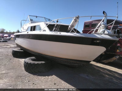 CHRIS CRAFT CCH 280 1980. Lot# 38231468. VIN CCHDB495M80C. Photo 1