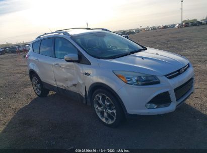 1FMCU0J9XGUC10554 2016 FORD ESCAPE - Image 1